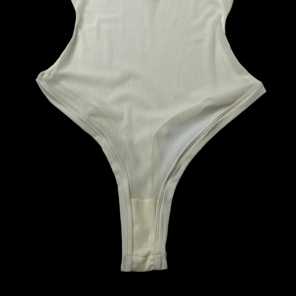SKIMS Summer Mesh Strappy Cami Bodysuit Bone Medium - Picture 5 of 12